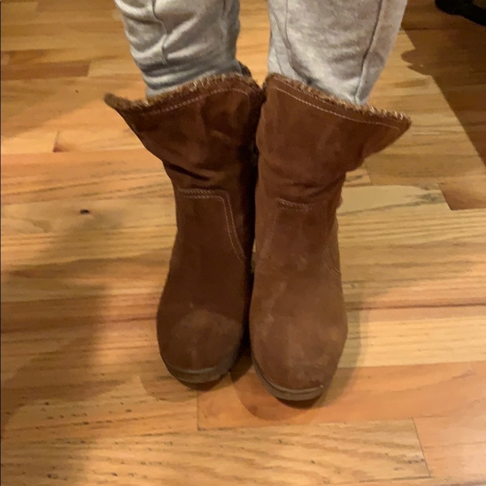 Brown boots